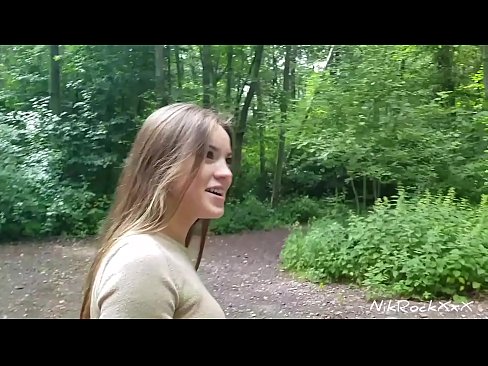 ❤️ Eu sugeri à Evelina que fodêssemos em um lugar público! Ela disse que sim. Então eu a fodi no traseiro e me vim na boca dela. Depois ela se mijou. ❤❌ Sexo em porno pt-br.drpornofilme.ru ❤